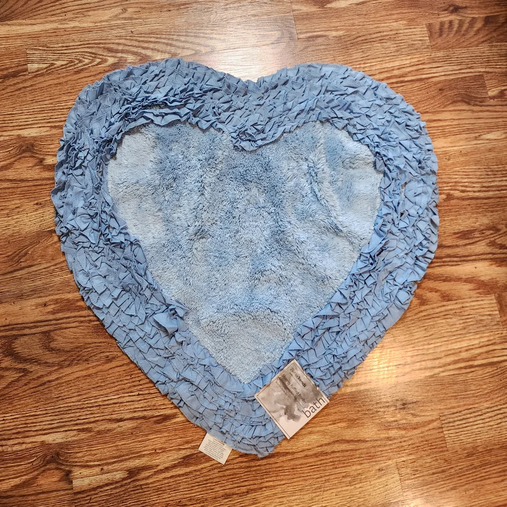 NWT Better Trends Blue Bath Rug 30